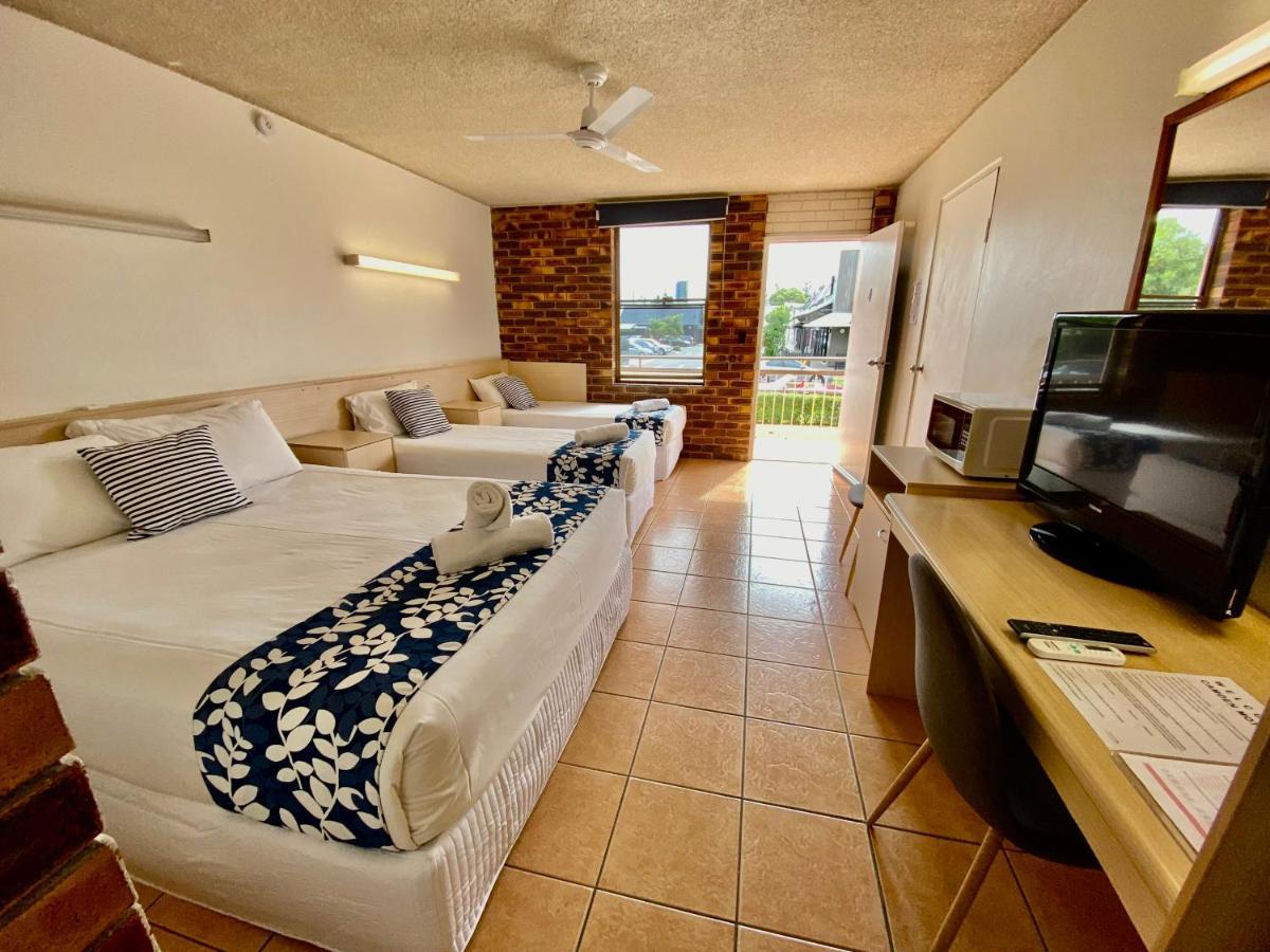 Camden Motor Inn Mermaid Beach Экстерьер фото