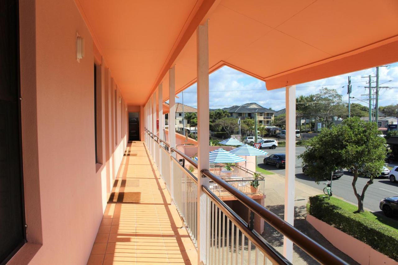 Camden Motor Inn Mermaid Beach Экстерьер фото