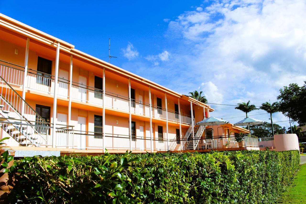 Camden Motor Inn Mermaid Beach Экстерьер фото