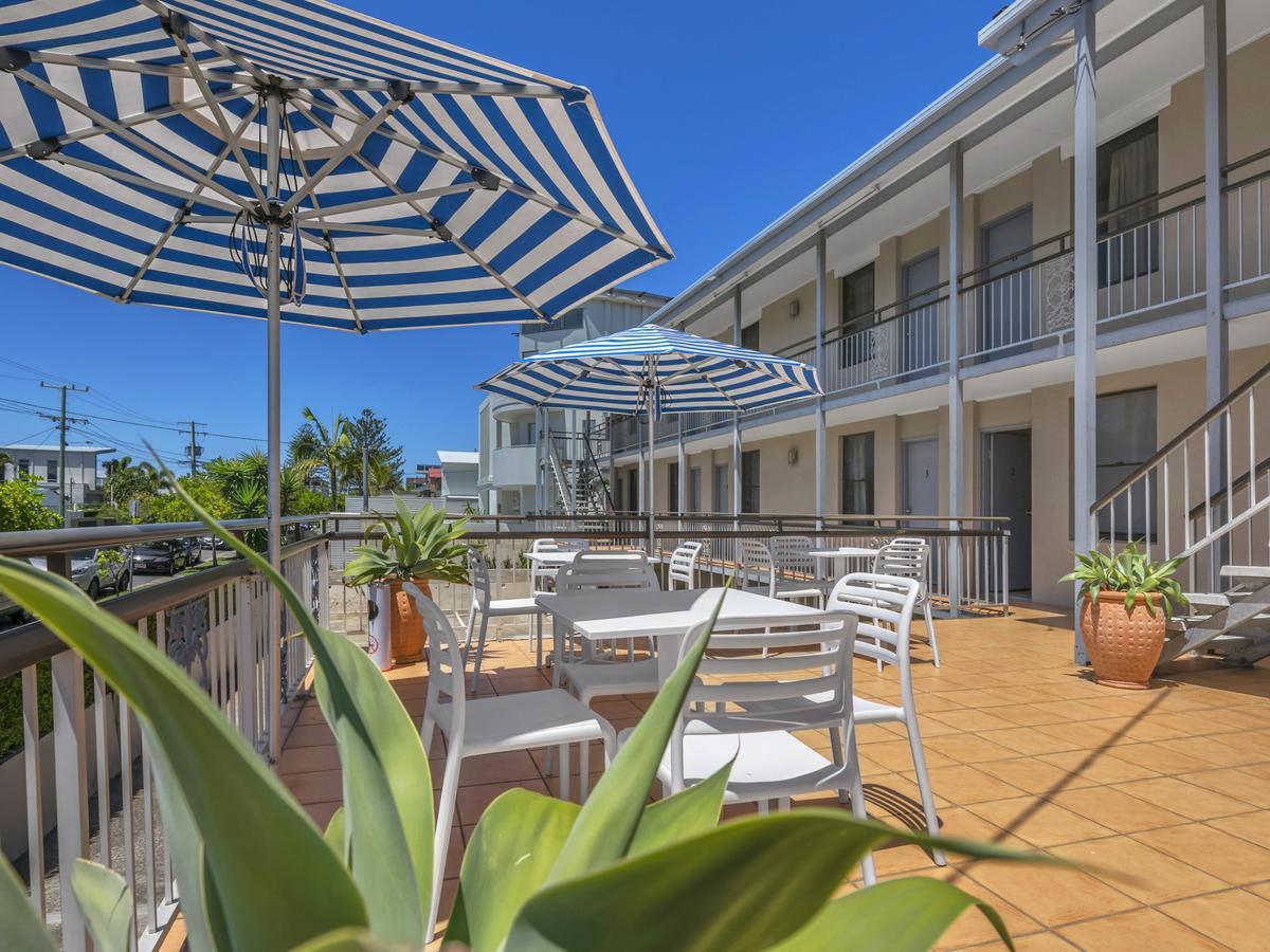 Camden Motor Inn Mermaid Beach Экстерьер фото