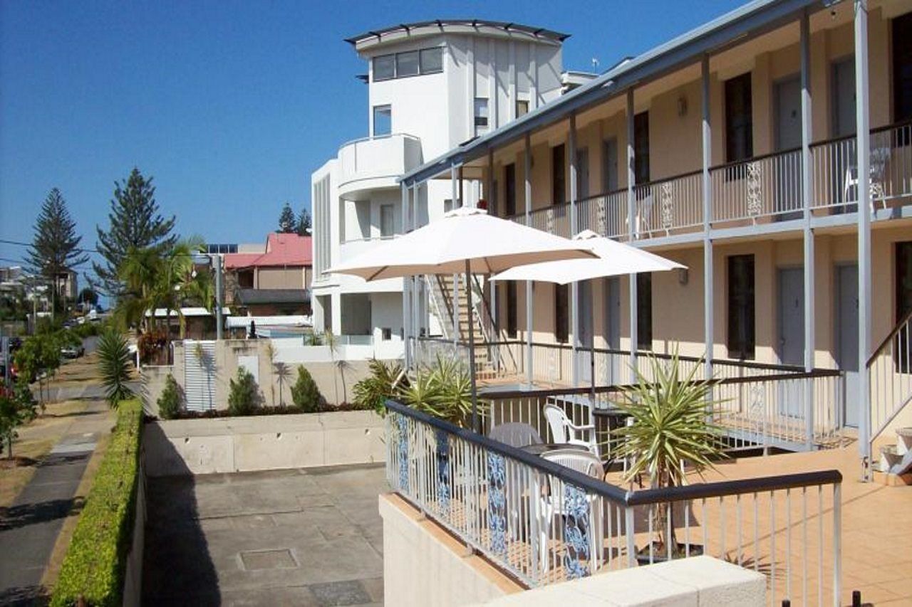 Camden Motor Inn Mermaid Beach Экстерьер фото